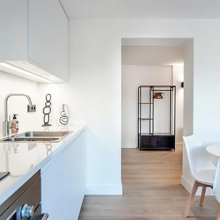 Apartment Becke, With Private Parking