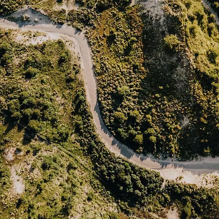 Becke, With Private Parking * Zandvoort