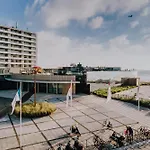 Becke, With Private Parking Apartment Zandvoort