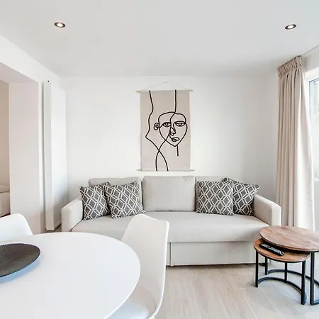 Lägenhet Becke, With Private Parking
