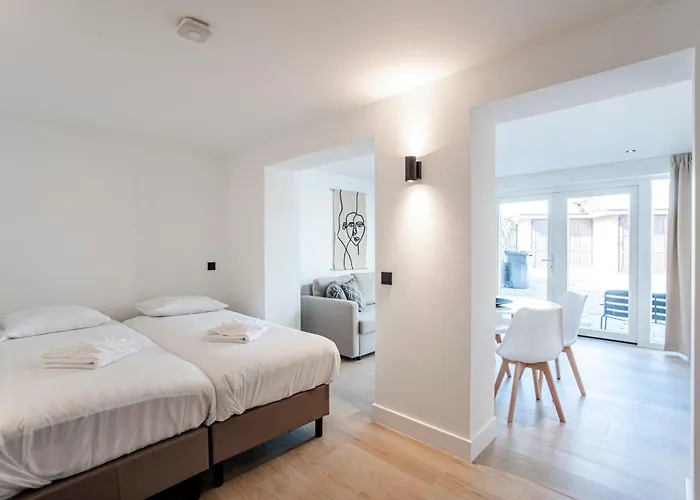 Becke, With Private Parking Appartement *