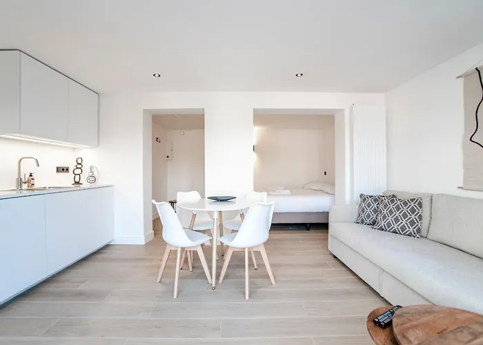 Appartement Becke, With Private Parking *