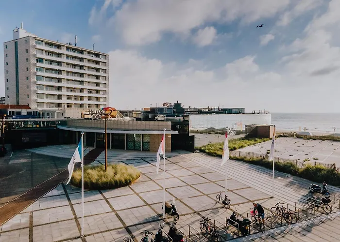 Becke, With Private Parking Appartement Zandvoort