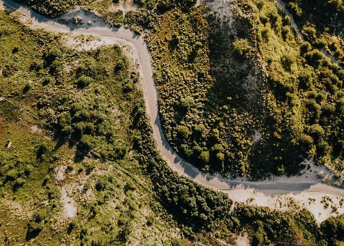 Becke, With Private Parking * Zandvoort