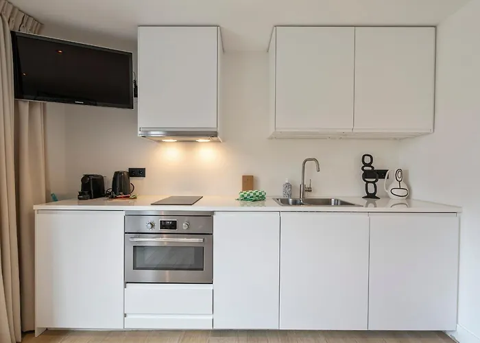 Appartement Becke, With Private Parking Zandvoort