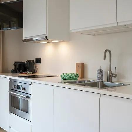 Becke, With Private Parking Apartment *